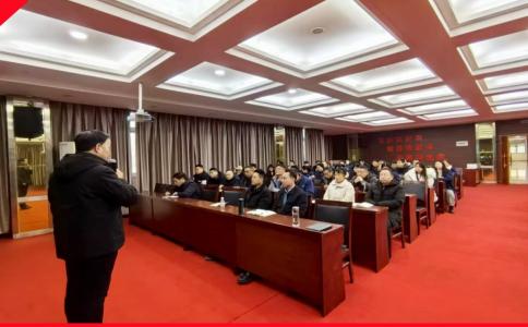 專業(yè)賦能 團(tuán)隊(duì)進(jìn)階——華豫萬(wàn)通2025“管理高手實(shí)戰(zhàn)課”培訓(xùn)圓滿結(jié)束！